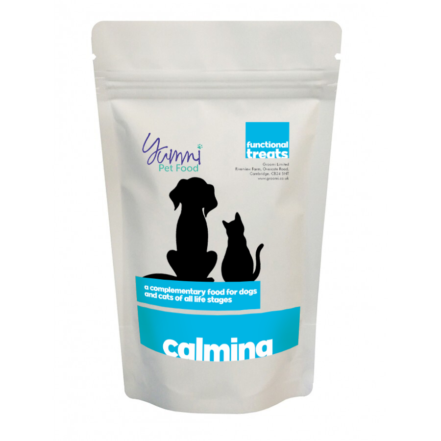 Cat calming treats hotsell